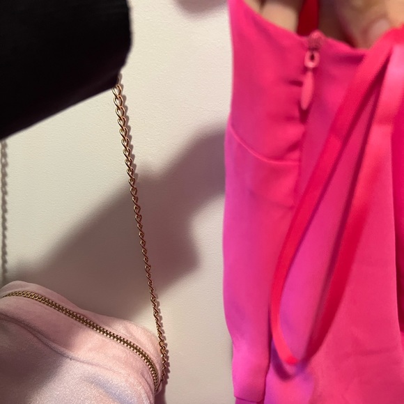 Superdown Aimey one shoulder hot pink romper NWT - Picture 11 of 11